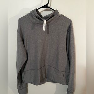 Lululemon mock neck pullover